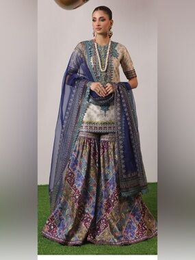 Nomi Ansari Mosaic Luxury Pret Gharara Set | Raw Silk | Wedding/Mehndi